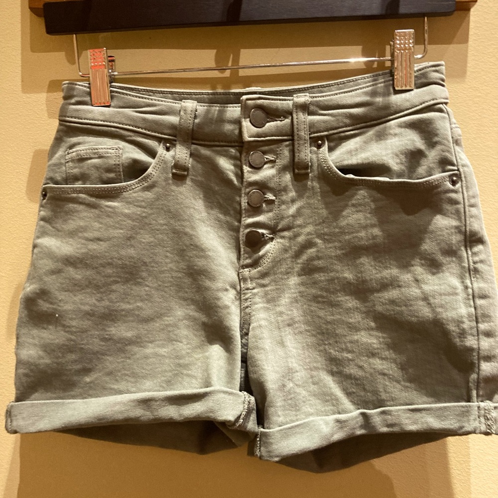 Army Green Universal Thread High Rise Midi Shorts, Size 0